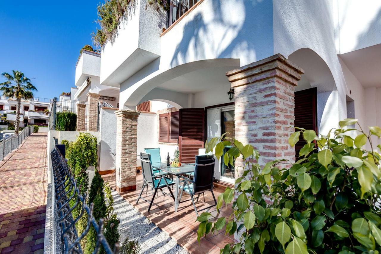 Ferienwohnung Azul Beach - La Mata Torrevieja Exterior foto