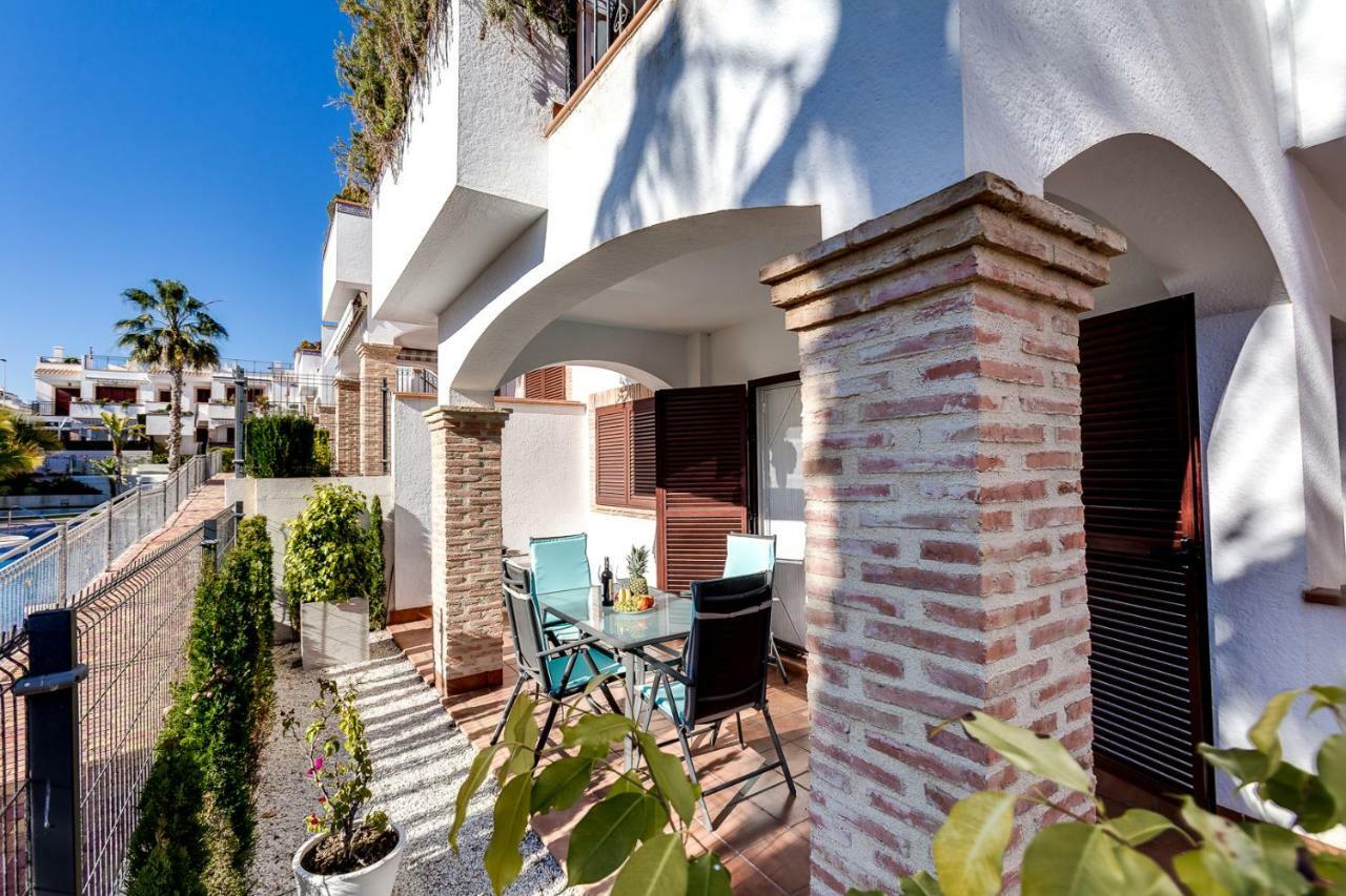 Ferienwohnung Azul Beach - La Mata Torrevieja Exterior foto